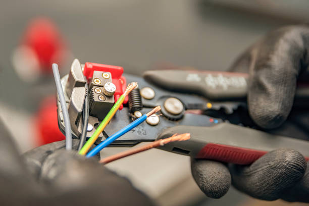 Best Ceiling Fan Installation Electrician  in Olney, TX